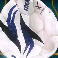 توپ فوتبال مولتن نو و دوختی