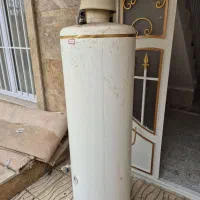 تعدادی آبگرمکن|آبگرمکن، پکیج، شوفاژ|بشاریات, |دیوار