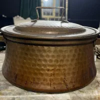 دیگ مسی قدیمی سنگین