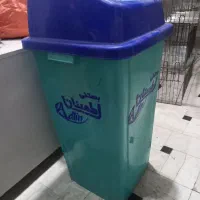 سطل زباله بزرگ