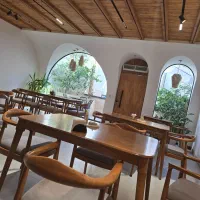 نیروی اشپزخانه و پیک و ویتر