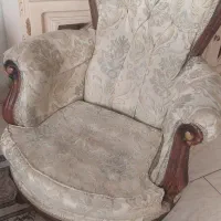 مبل نه نفره همراه با میز جلو مبلی و دو عسلی