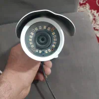 دو عدد دوربین مداربسته