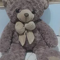 عروسک خرس قهوه ای