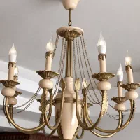 لوستر ۸ شعله