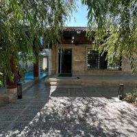 ویلا استخردار داخل  بنا بسیار سرسبز بیلیاردار