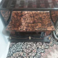 یک عدد بخاری گازی سالم فقط شیشه جلوش شکسته