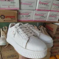 کفش دخترونه و پسرونه ایوان جانبازان|کیف، کفش، کمربند|ایوان, |دیوار