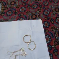 دو جفت گوشواره که سالم سالم