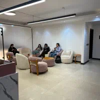 ادمین تولید محتوا کلینیک زیبایی،موبایل گرافر
