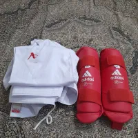 لباس|تجهیزات ورزشی|بروجرد, |دیوار