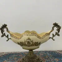 سه تیکه روی کنسولی