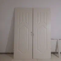 یک جفت دره کمددیواری در حد نو