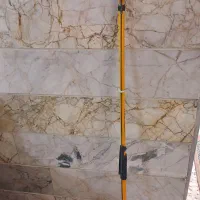 گیره بلند کردن اجسام از طبقات بالا