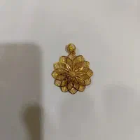 مقداری طلا|جواهرات|رشت, نیروی دریایی|دیوار