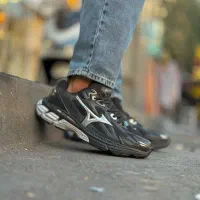 کتونی سایزبزرگ|کیف، کفش، کمربند|رشت, چله خانه|دیوار