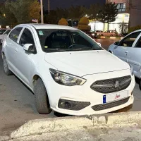 شاهین جی ۴۰۲