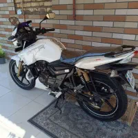 موتورسیکلت آپاچی180