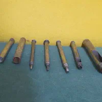 کتاب و وسایل چرم دوزی همه باهم|لوازم خیاطی و بافتنی|کیش, |دیوار