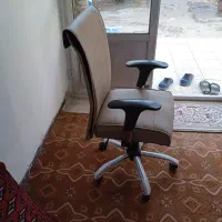 صندلی چرخ دار کاملا نو