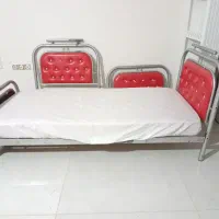 تخت یک نفره فلزی با خوشخواب