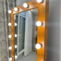 آینه زیبا دکوری