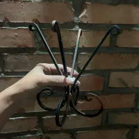 پایه نگه دارنده گلدان و ظروف فرفورژه