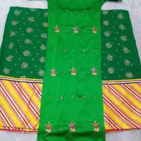 لباس محلی سنتی ( شلوار گشاد)