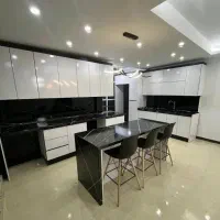 ۸۰متر/نوساز/ لوکیشن بی نظیر/شیک و خوش نقشه