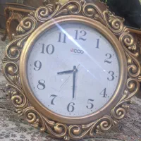 ساعت دیواری