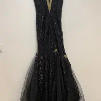 پیراهن مجلسی|لباس|ساری, |دیوار