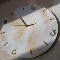 ساعت دیواری زیبا