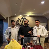 سوپرایز تولد با اجرای زنده موسیقی و سناریو/بازیگری