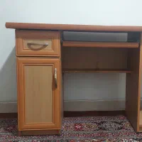 میز تحریر. میز کامپیوتر. صندلی
