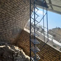 راه پله آهنی