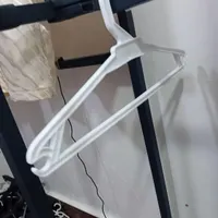 چوب رخت اویز.|بندرخت و رخت‌آویز|ایلام, |دیوار