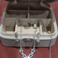نیم ست به همراه جاجواهری