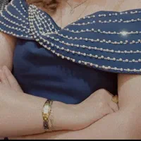 پیراهن مجلسی|لباس|رشت, سعدی (تختی)|دیوار