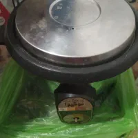 چرخ گوشت وقهوه ساز وسرخ کن وپلو پز همه سالم هستن