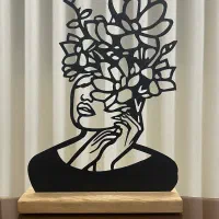 استند تندیس زن دکوری سالن زیبایی شینیون مژه میکاپ