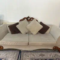 مبل ۷نفره به همراه جلومبلی ومیز عسلی،غذاخوری۶نفره