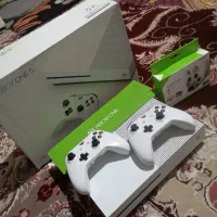 ایکس باکس وان s یک ترابایت دو دسته