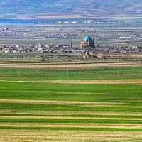 یک قطعهٔ هزار متری سلطانیه