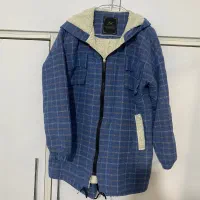 پالتو پشمی|لباس|اصفهان, خانه اصفهان|دیوار