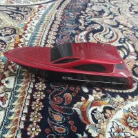 اسپیکر رنگ قرمز