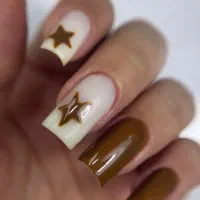 سالن تخصصی ناخن هدیه‌ بیوتی|خدمات آرایشگری و زیبایی|چمستان, |دیوار