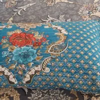 روبالشتی تخت و گرد