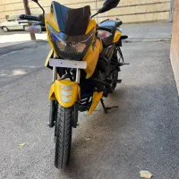 موتور آپاچی 150 مدل 1395 در حد|موتورسیکلت|بروجرد, |دیوار