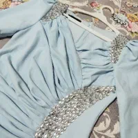 لباس مجلسی فقط یکبار پوشیده شده