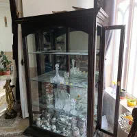 ویترین چوب قدیمی چهار طبقه شیک